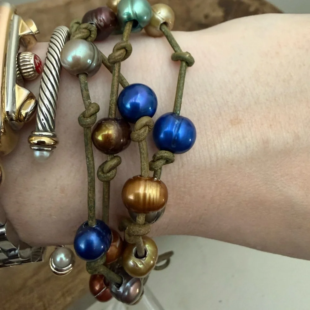 Multi-color, Multi-strand Pearl Necklace on Knotted Bracelet